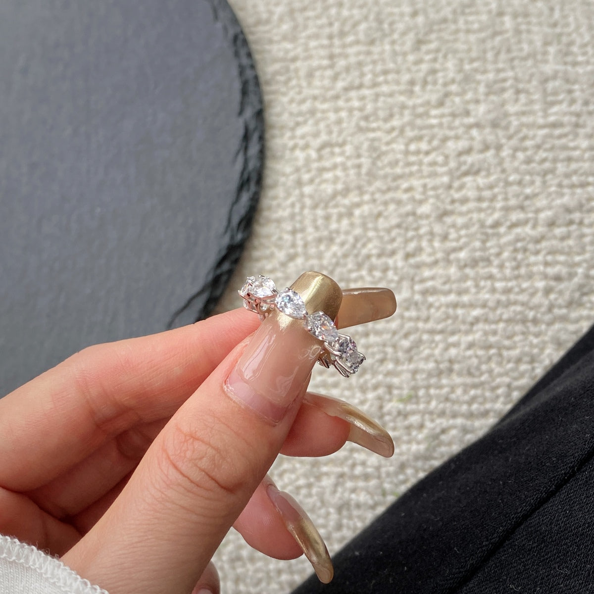 [ElanLuxe Jewelry]Exquisite Pear Cut Tennis Ring