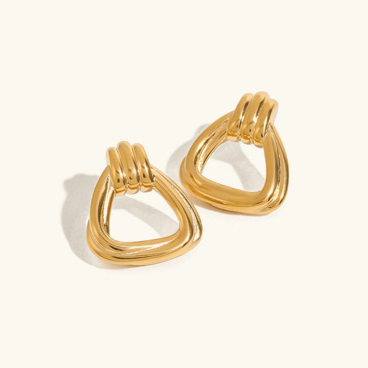 [ElanLuxe]Doris Knot Charm Gold Earrings