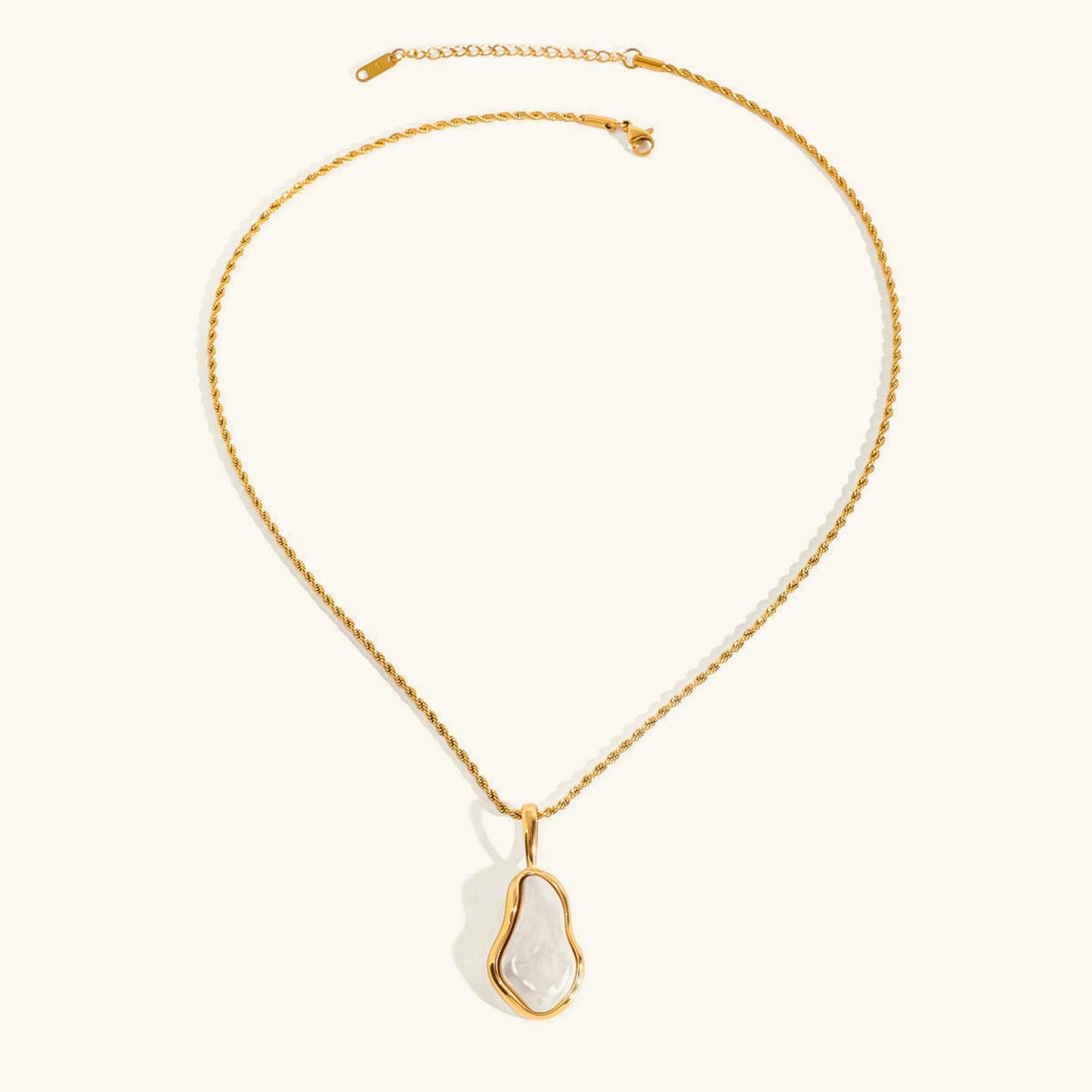 [ElanLuxe]Marjorie Freshwater Pearl Necklace