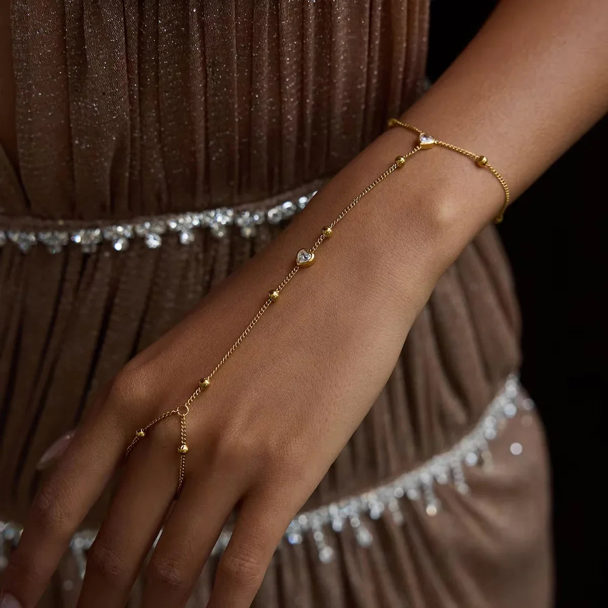 [ElanLuxe]Winslow Gold Hand Chain