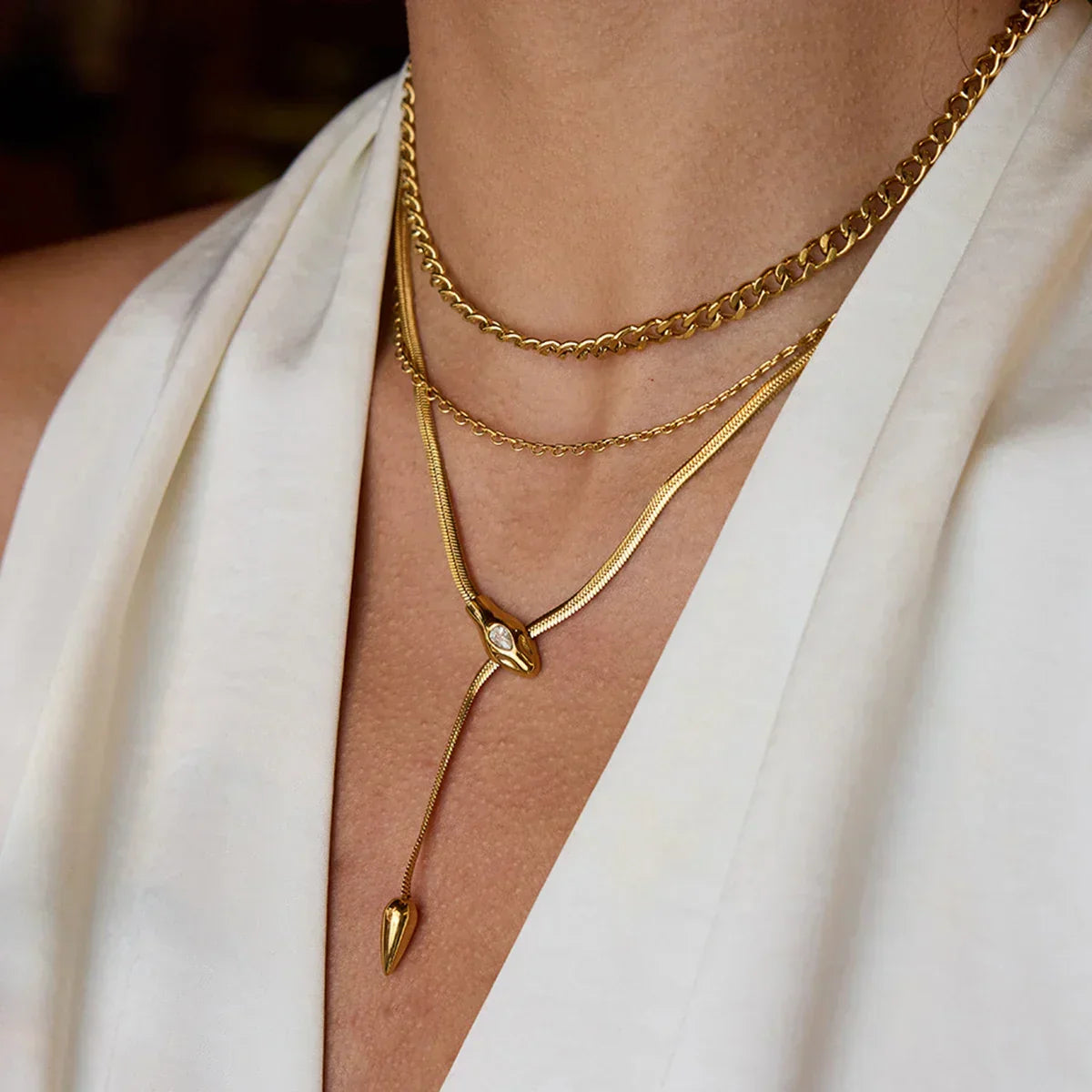 [ElanLuxe]Zarelle Gold Serpentine Pendant