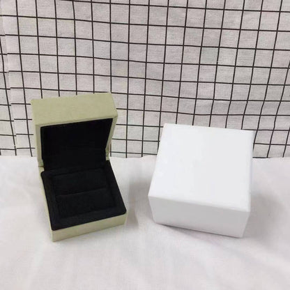 [ElanLuxe Jewelry] VA CLOVER BOX GIFT BAG