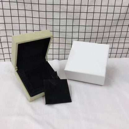 [ElanLuxe Jewelry] VA CLOVER BOX GIFT BAG