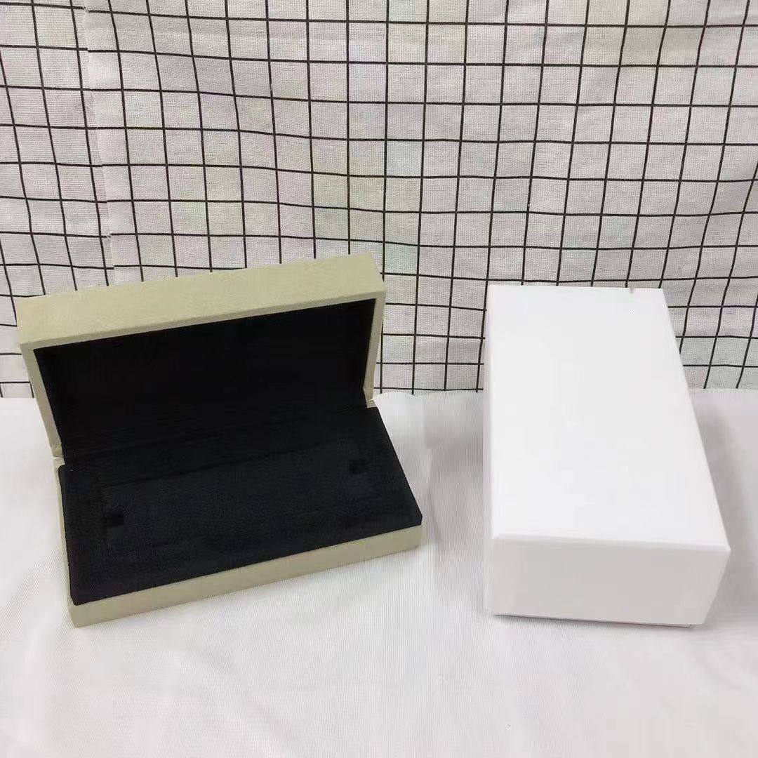 [ElanLuxe Jewelry] VA CLOVER BOX GIFT BAG