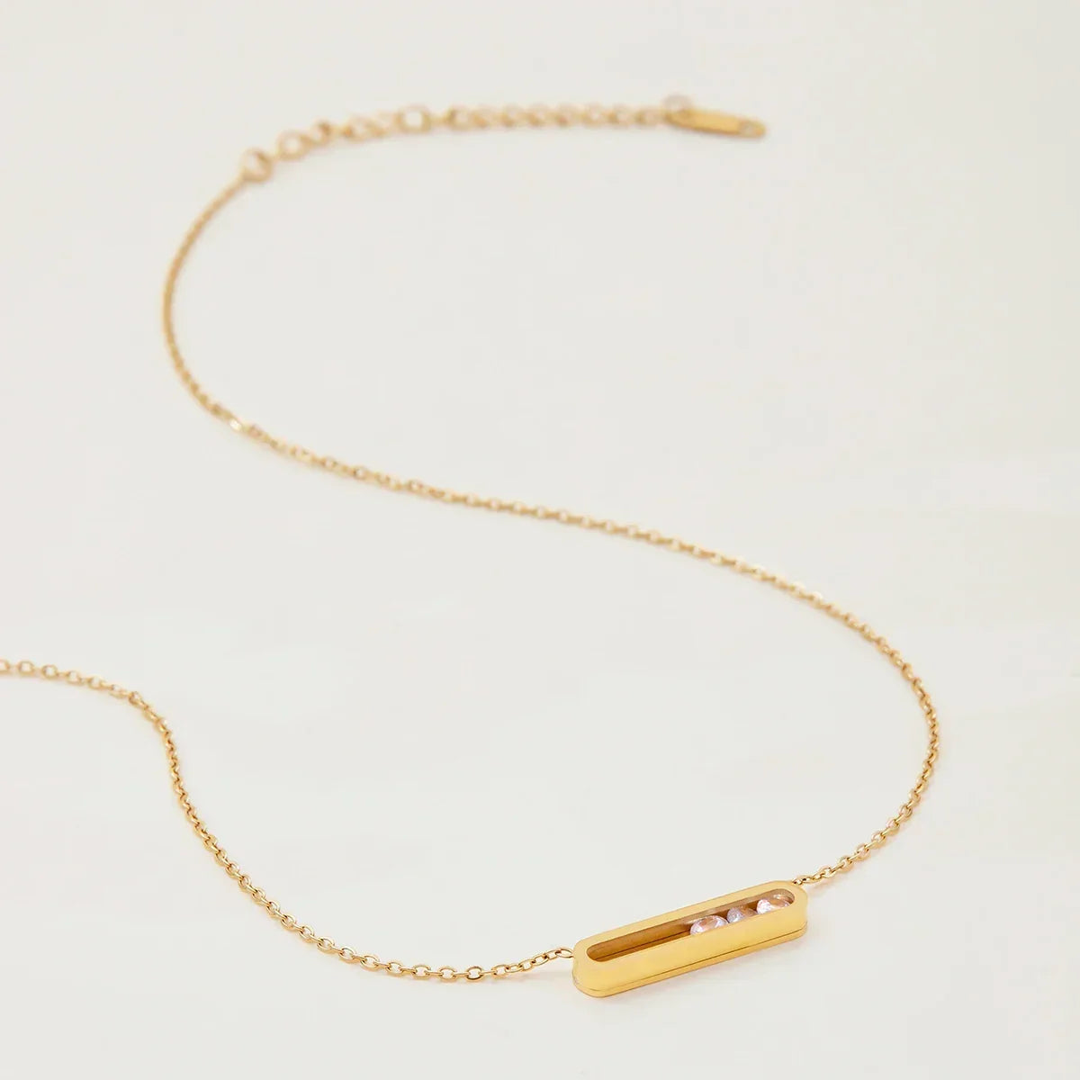 [ElanLuxe]Abby Sculpted Gold Pendant
