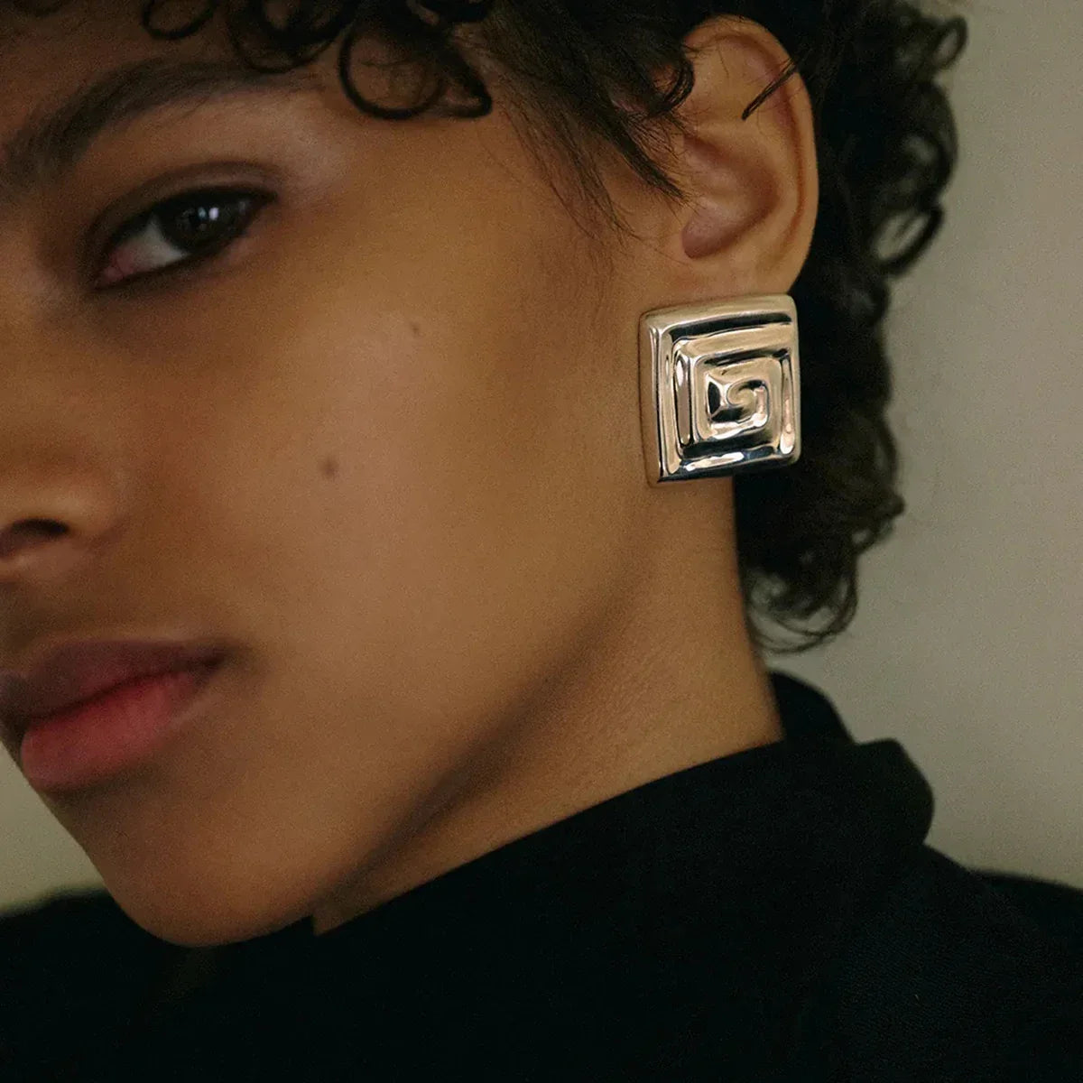 [ElanLuxe]Karina Gold Earrings