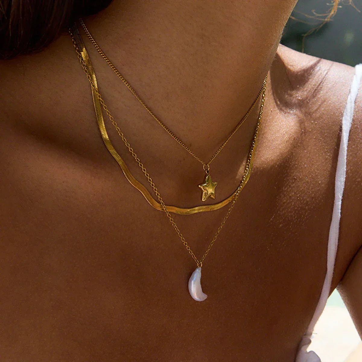 [ElanLuxe]Cirra Sun & Moon Layered Gold Necklace