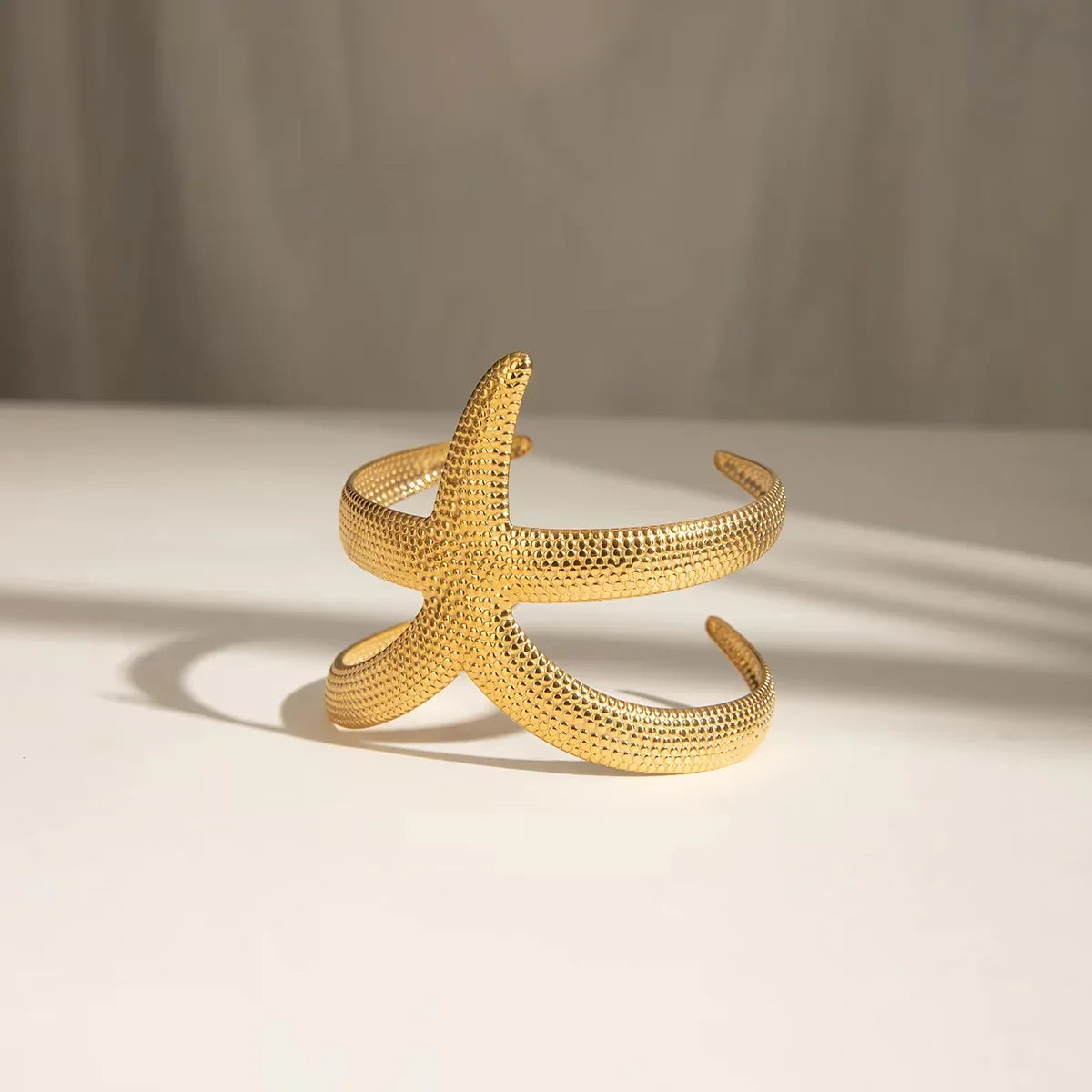 [ElanLuxe]Annika Gold Starfish Cuff