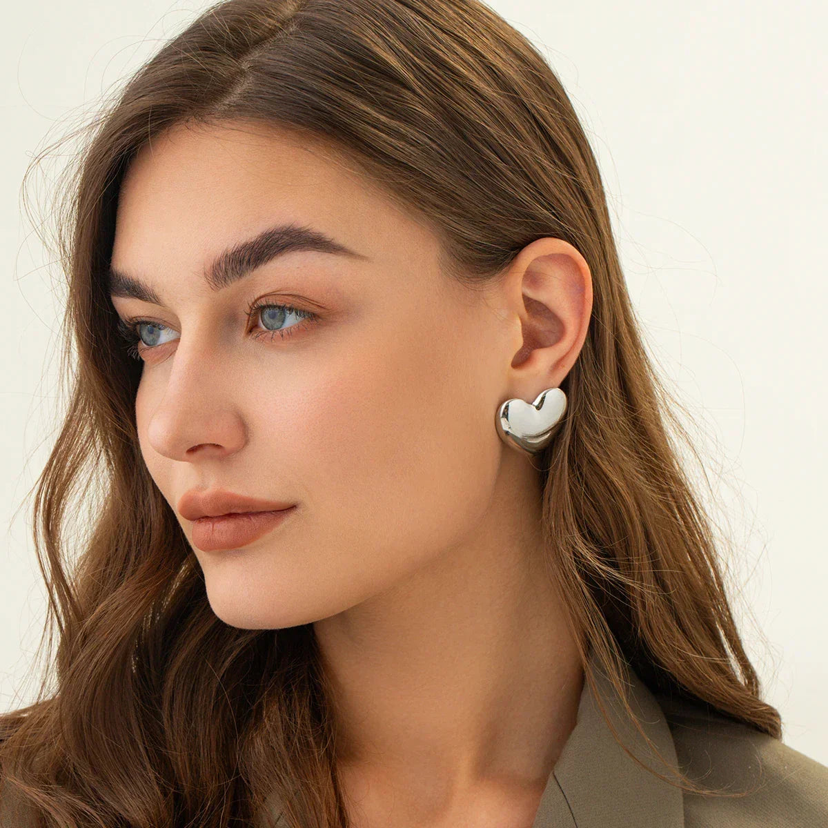 [ElanLuxe]Aubree Gold Heart Earrings