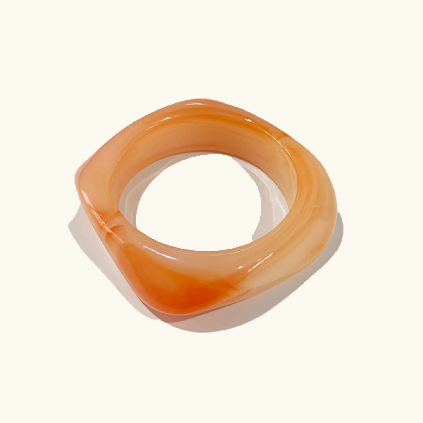 [ElanLuxe]Avaria Acrylic Bangle