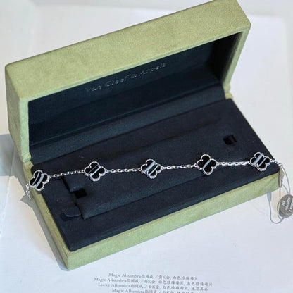 [ElanLuxe Jewelry]CLOVER 5 MOTIF VEINED ONYX BRACELET SILVER
