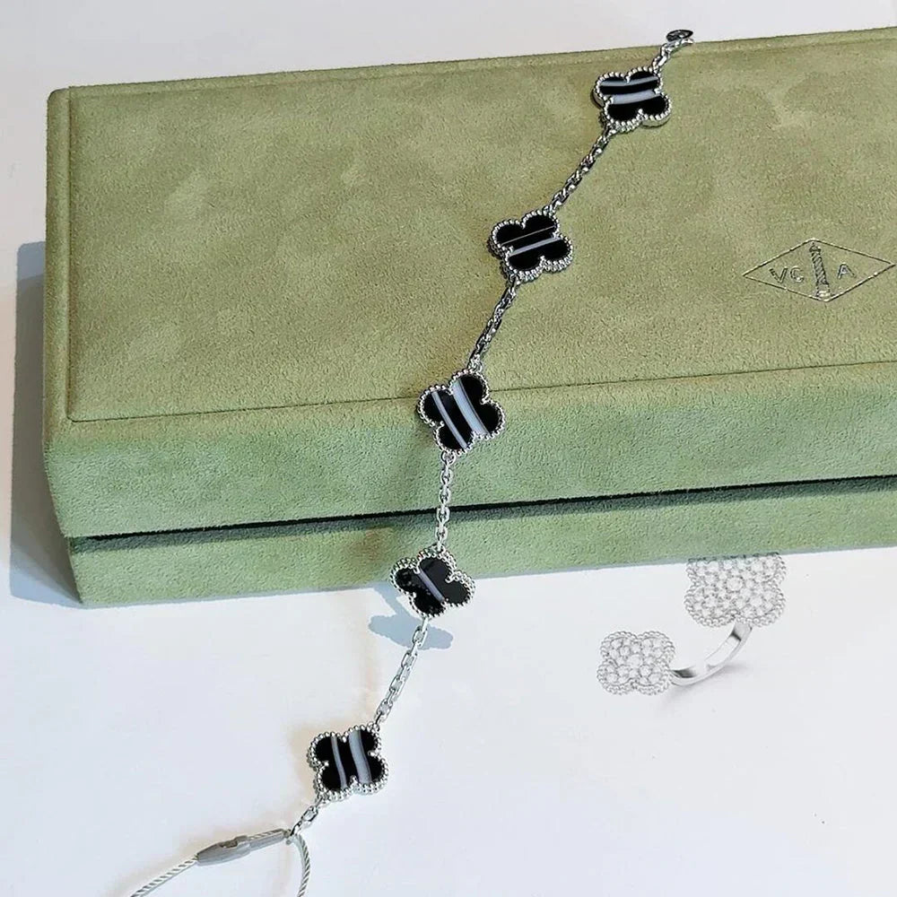 [ElanLuxe Jewelry] Clover 5-Motif & LOVE Unlimited Bracelet Set