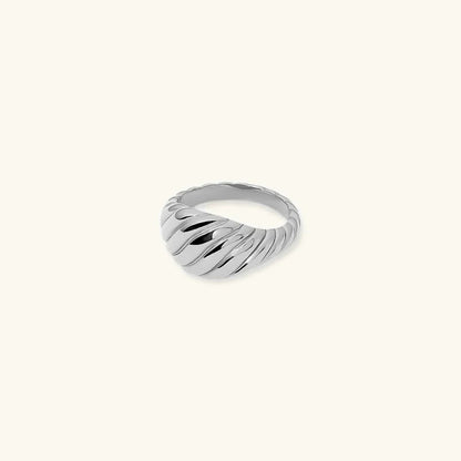 [ElanLuxe]Ylenna Gold Croissant Ring