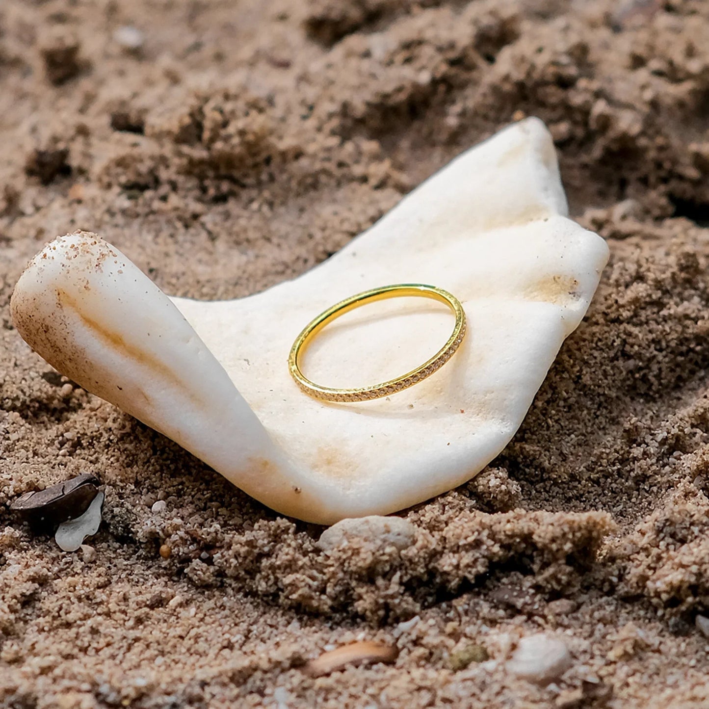[ElanLuxe]Zarra Paved Gold Ring