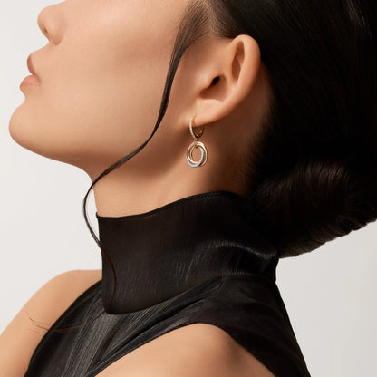 [ElanLuxe Jewelry]TRINITY HALF DIAMOND  EARRINGS