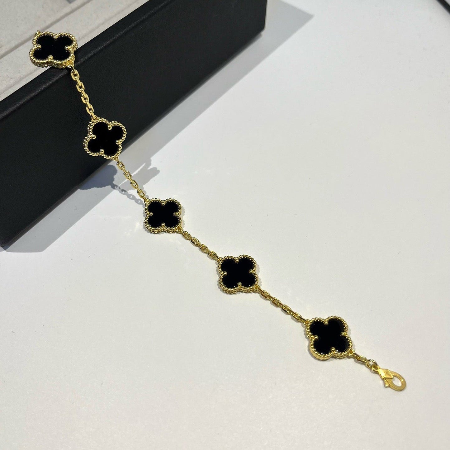 [ElanLuxe Jewelry]CLOVER  5 MOTIFS BLACK ONYX BRACELET