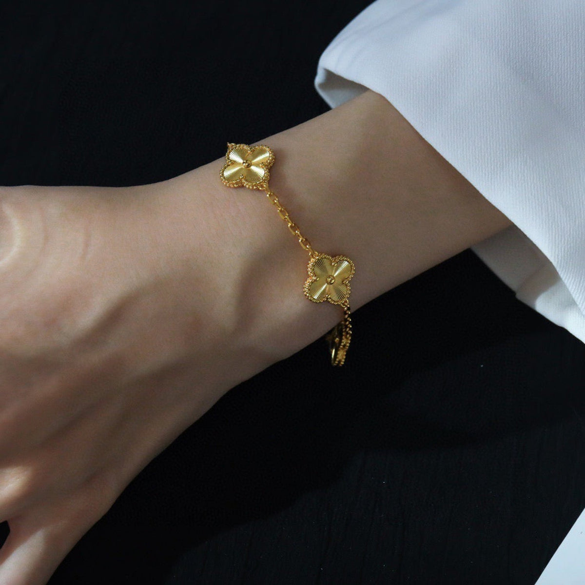 [ElanLuxe Jewelry]Clover Laser  Pulsar Stone 5-Motif & LOVE Diamond-Paved Bracelet Stack Set