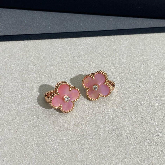 [ElanLuxe Jewelry]CLOVER MEDIUM 1 DIAMOND PINK EARRINGS