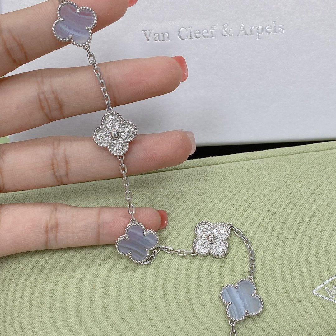[ElanLuxe Jewelry]CLOVER  5 MOTIF DIAMOND PURPLE CHALCEDONY BRACELET SILVER