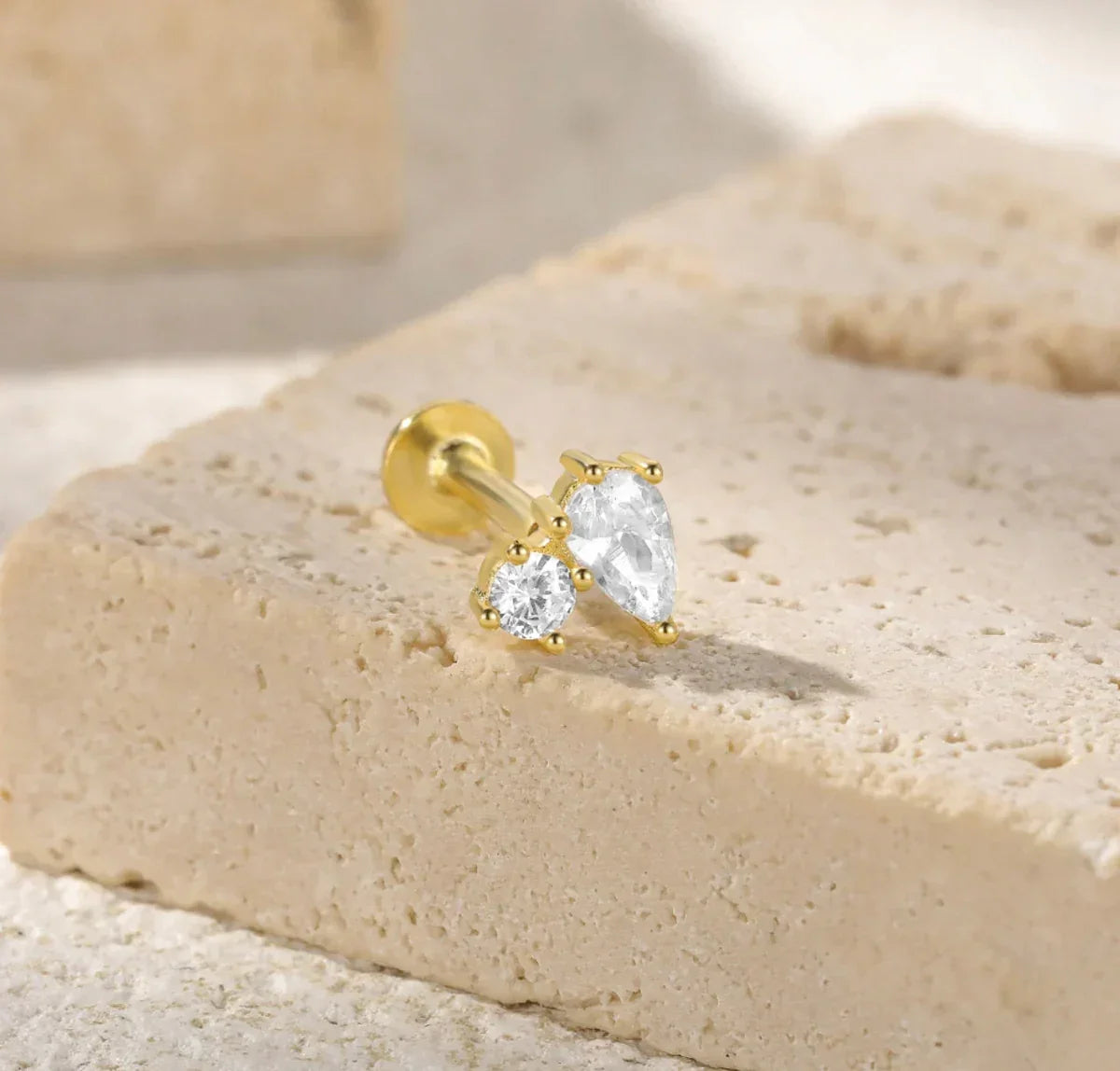 [ElanLuxe]Kate Flat Back Diamond Stud