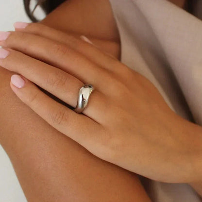 [ElanLuxe]Lana Formless Gold Ring