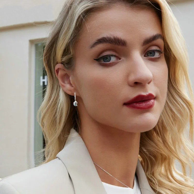 Boucles d'oreilles hypoallergéniques en forme de goutte de coquillage bleu