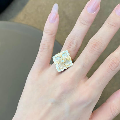 [ElanLuxe Jewelry JEWELRY] OPERA TULLE  RING WITH  ENAMEL BACKGROUND