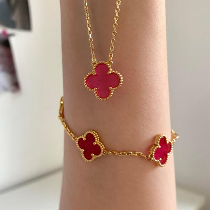 [ElanLuxe Jewelry] NEW CLOVER 15MM PINK ENAMEL NECKLACE