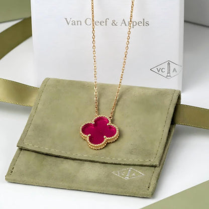 [ElanLuxe Jewelry] NEW CLOVER 15MM PINK ENAMEL NECKLACE