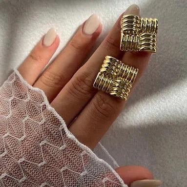 [ElanLuxe]Cindy Gold Earrings