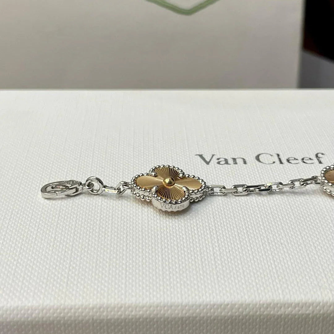 [ElanLuxe Jewelry] CLOVER 5 MOTIF LASER BRACELET COLLECTION