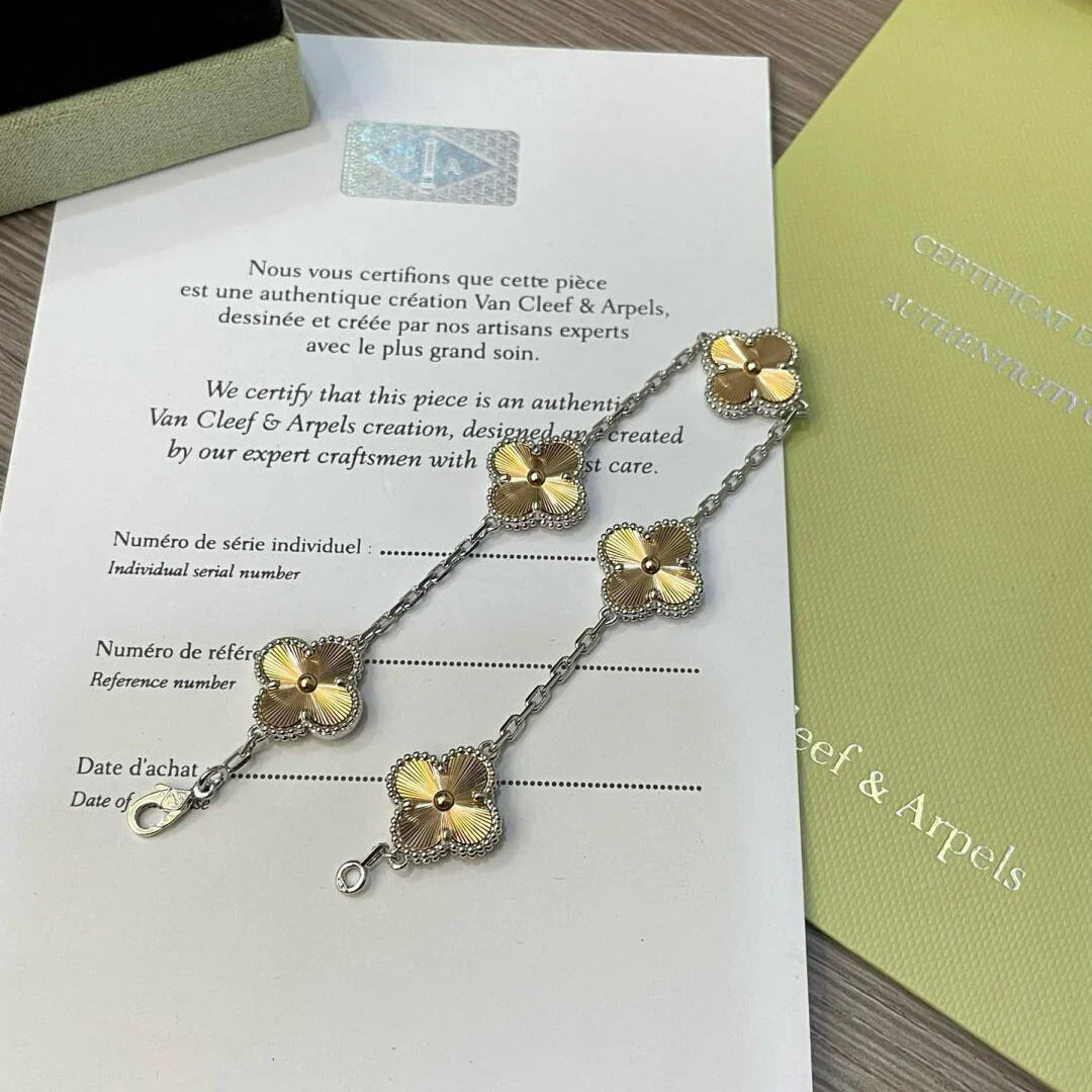 [ElanLuxe Jewelry] CLOVER 5 MOTIF LASER BRACELET COLLECTION