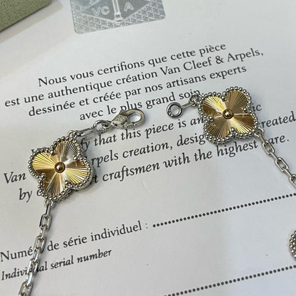 [ElanLuxe Jewelry]CLOVER  5 MOTIFS  CHRISTMAS LIMITED EDITION BRACELET