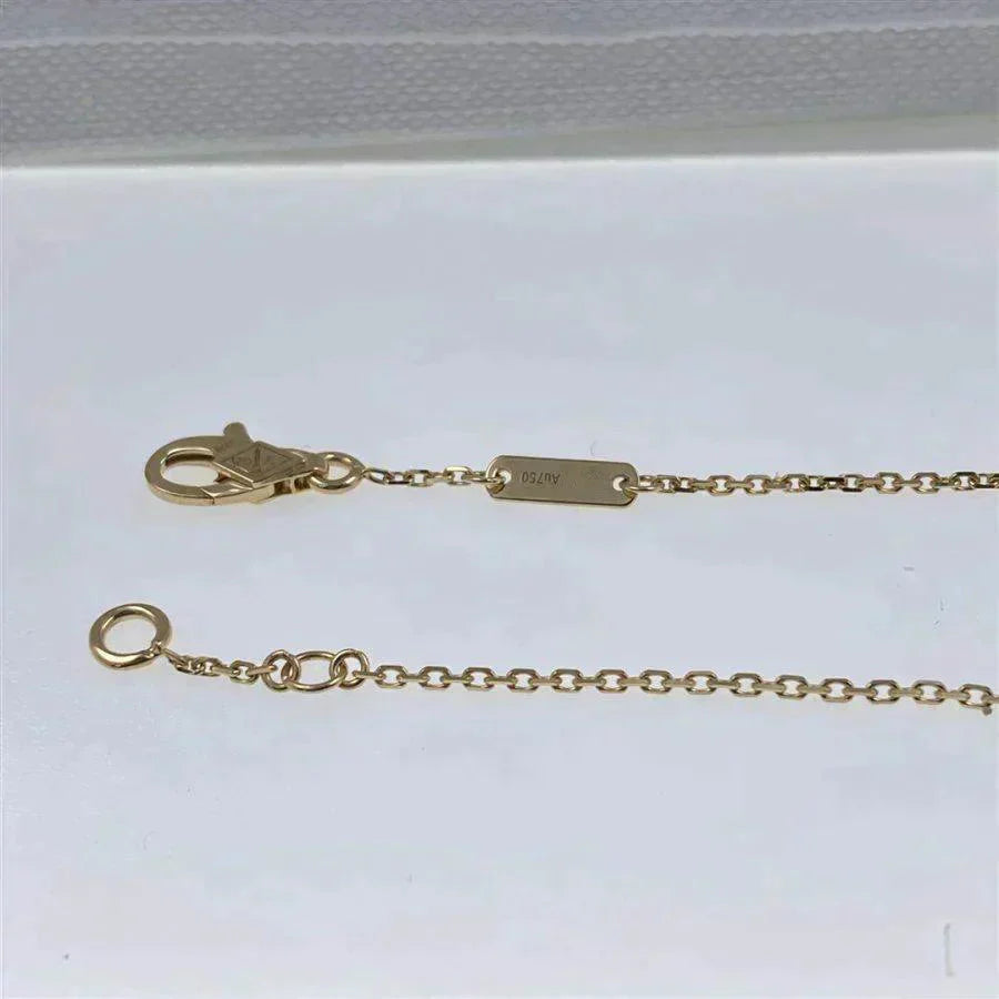 [ElanLuxe Jewelry]CLOVER  CARNELIAN SINGLE FLOWER BRACELET
