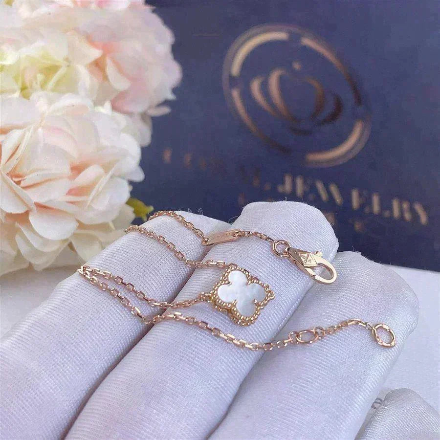 [ElanLuxe Jewelry] Clover White Mother-of-Pearl & JUSTE Bracelet Stack Set