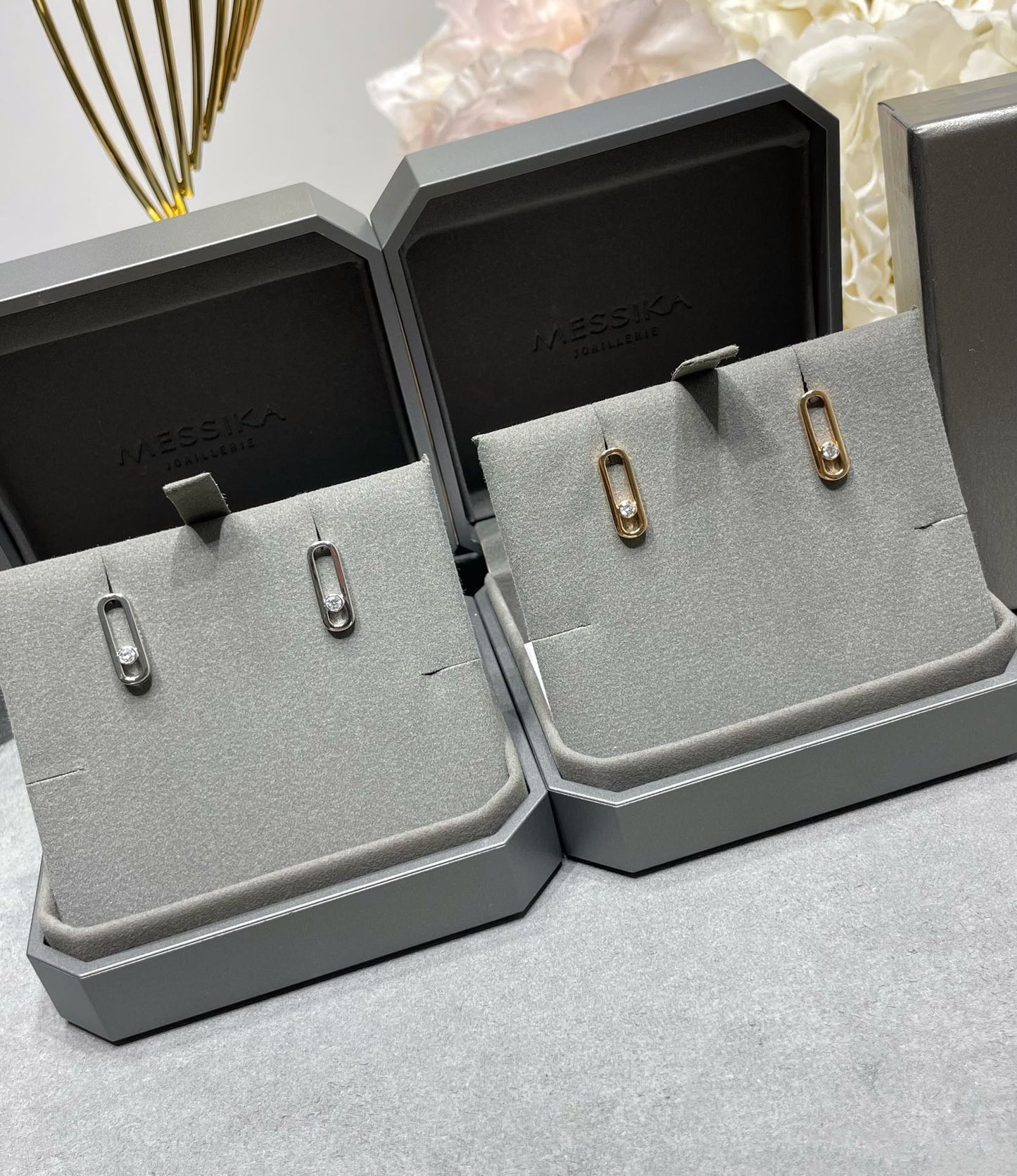[ElanLuxe Jewelry]MOVE UNO SMALL 1 DIAMOND EARRINGS