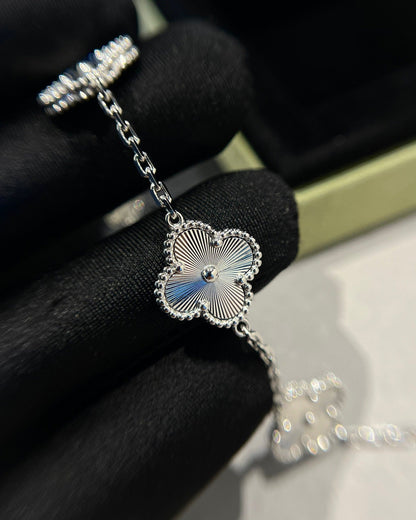 [ElanLuxe Jewelry]CLOVER SILVER 5 MOTIFS BRACELET