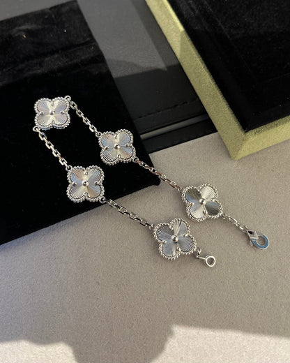 [ElanLuxe Jewelry]CLOVER SILVER 5 MOTIFS BRACELET