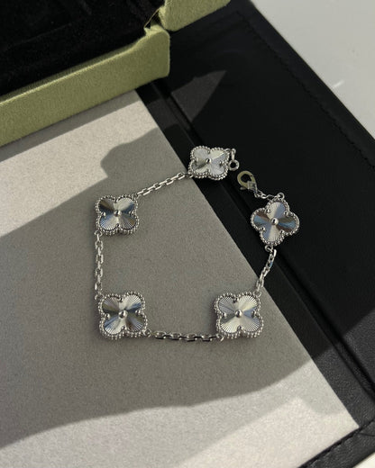 [ElanLuxe Jewelry]CLOVER SILVER 5 MOTIFS BRACELET