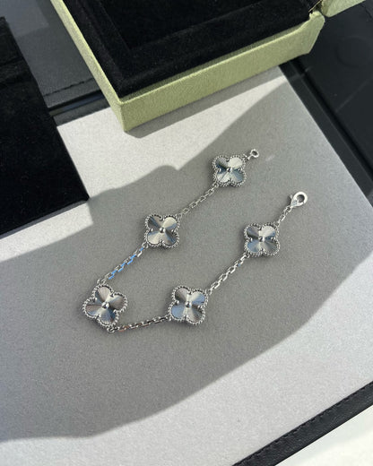 [ElanLuxe Jewelry]CLOVER SILVER 5 MOTIFS BRACELET